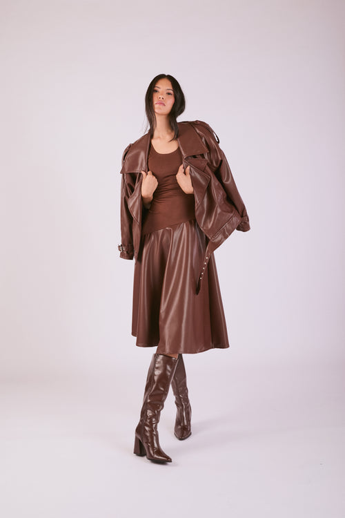 Giorgia Jakcet - Brown