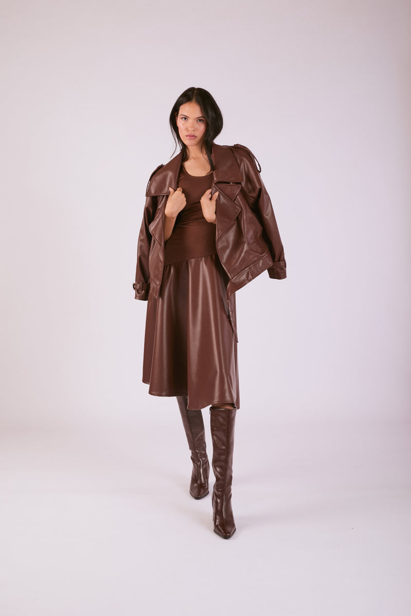 Giorgia Jakcet - Brown